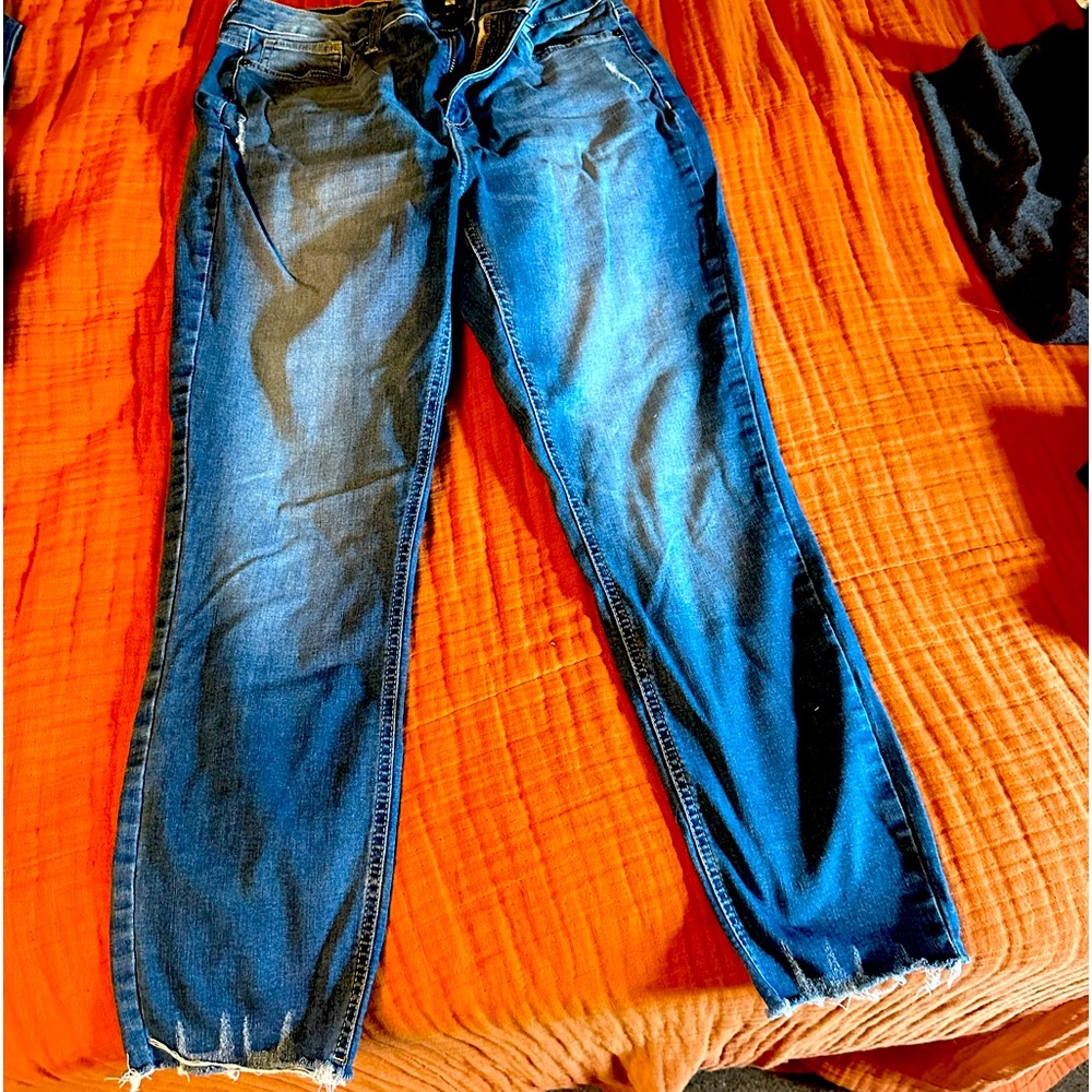Laura Conrad skinny ankle 12